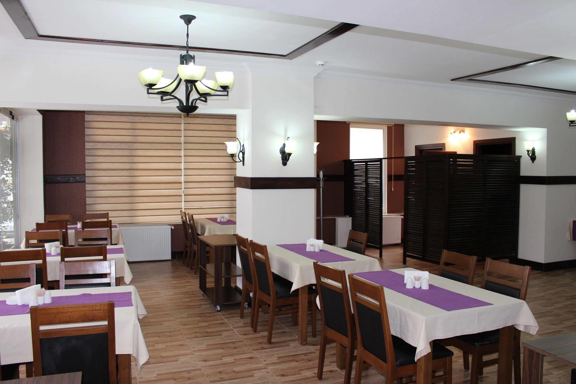 Adjara Boutique Hotel Batumi Exterior foto